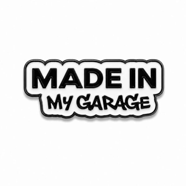 ستيكر معدني Made in My Garage أبيض وأسود