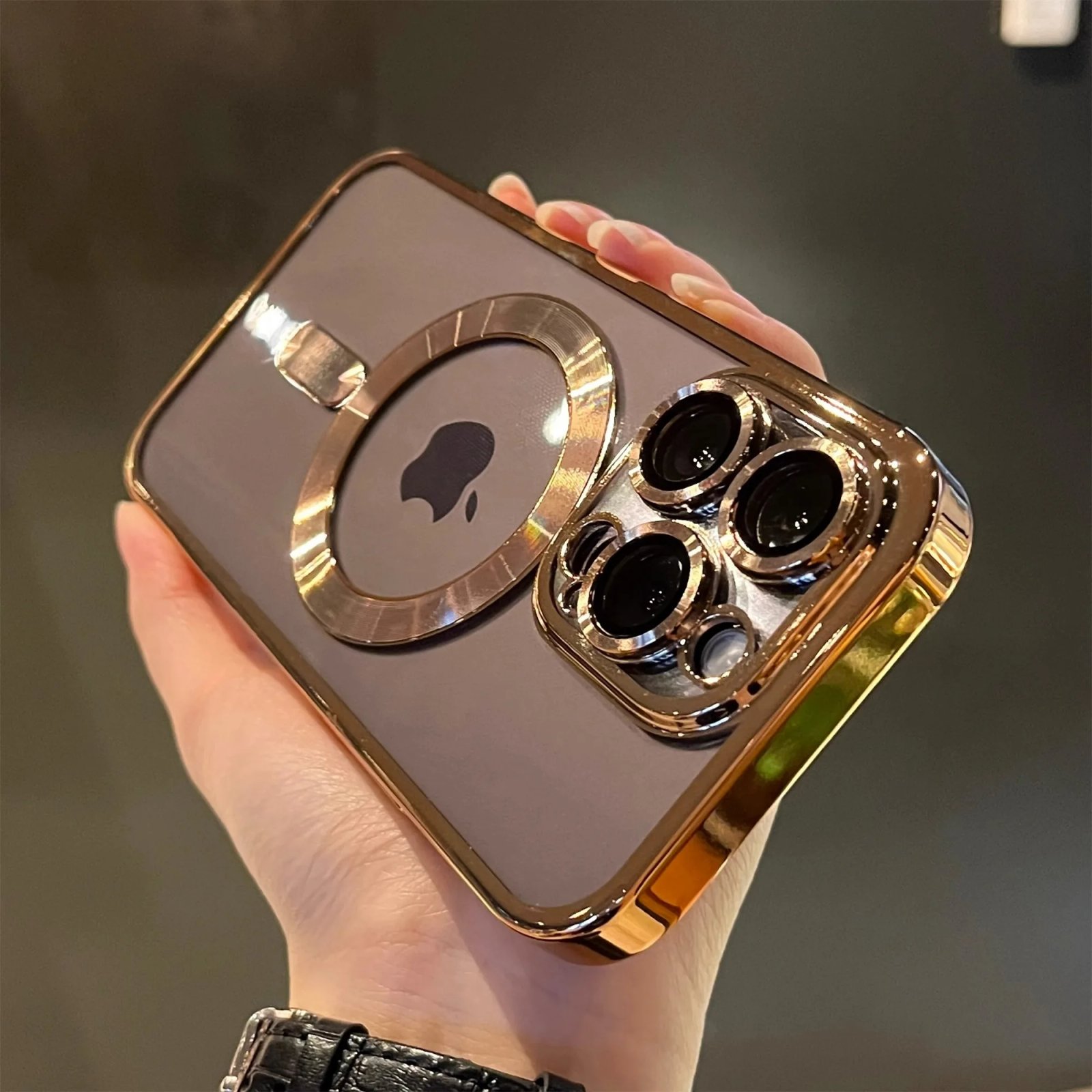 Clear MagSafe Case with Metallic Frame for iPhone - Mobiles Garage ✨ Clear MagSafe Case with Metallic Frame for iPhone