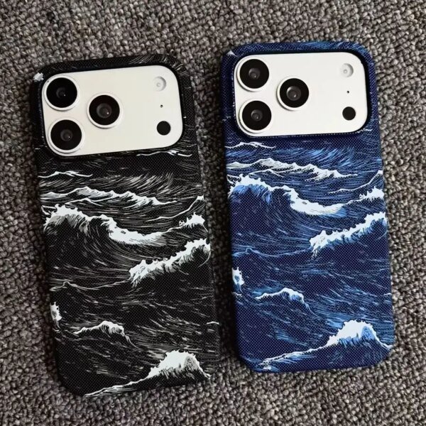 🌊 Wave Pattern MagSafe Case for iPhone