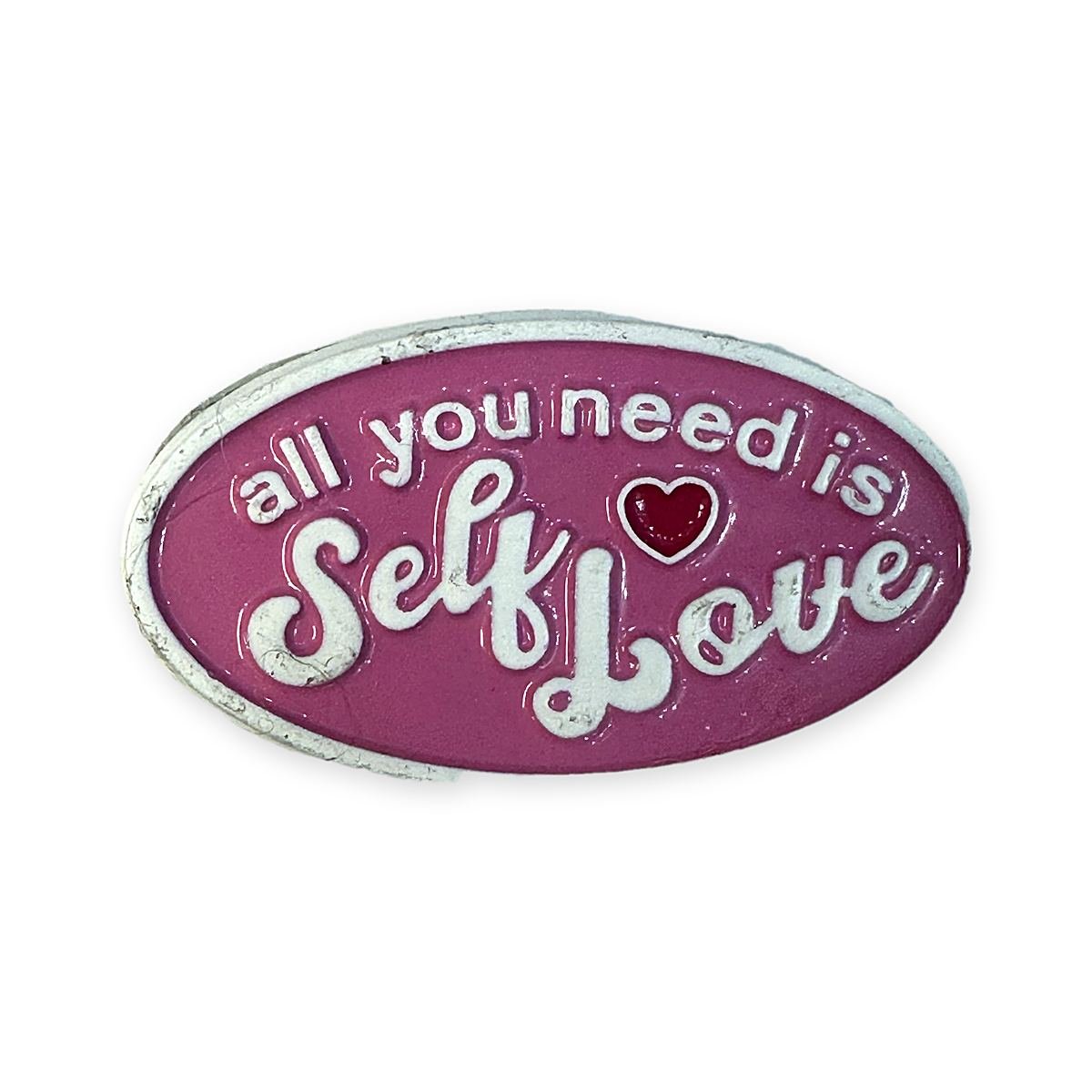 💗 ستيكر معدني All You Need Is Self Love ستيكر معدني بيضاوي وردي بعبارة All you need is Self Love مع قلب أحمر لكفر الجوال