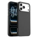 كفر Blupebble Carbontek مع MagSafe لآيفون 18 برو ماكس باللون الأسود
