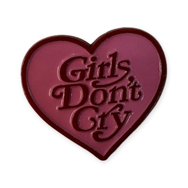 ستيكر معدني قلب وردي بعبارة Girls Don't Cry بخط عنابي لكفر الجوال