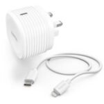 شاحن جداري Hama بقوة 20W باللون الأبيض مع كيبل USB-C إلى Lightning