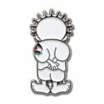 ستيكر معدني شخصية حنظلة من الخلف ويداه خلف ظهره مع علم فلسطين لكفر الجوال